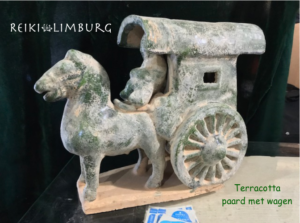 Paard en wagen terracotta