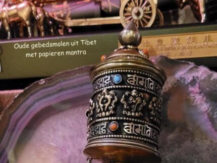 Oude Gebedsmolen TIBET met papieren mantra !