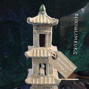 Pagode aardewerk 52cm.
