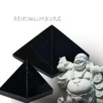 Shungiet piramide | ±4x4 cm.