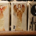 Gratis Waxinehouder Yin-Yang of Engelen. min besteding € 25, -