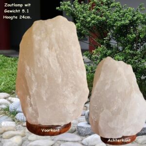 Witte zoutlamp 5.1 kilo  Hoogte 24 cm
